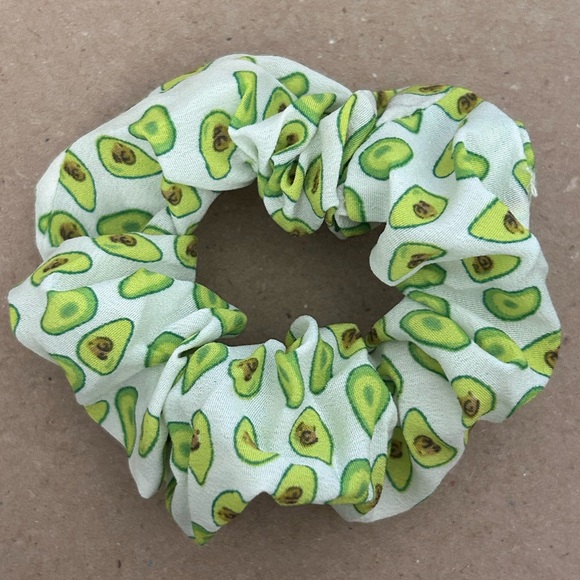 Avocado Print Scrunchie Set of 100 RESELLERS LOT - Picture 3 of 3